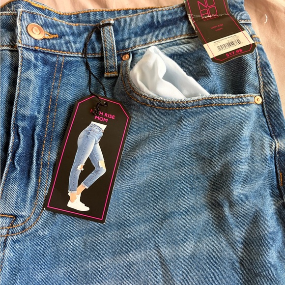 No Boundaries Blue Distressed Boyfriend Jeans - Picture 2 of 3